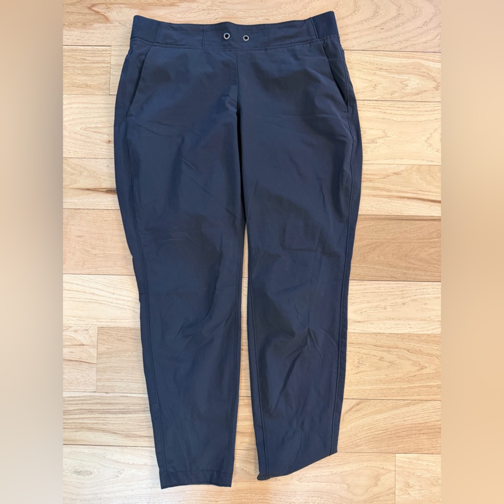 Athleta joggers size 8